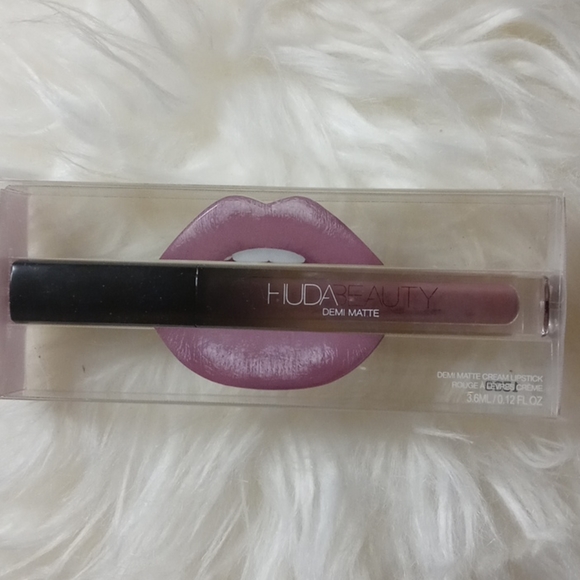 Lip bundle - Picture 2 of 4